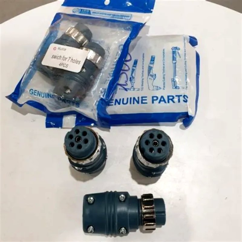 Giắc điều khiển 7 chân đực dùng cho máy Mig